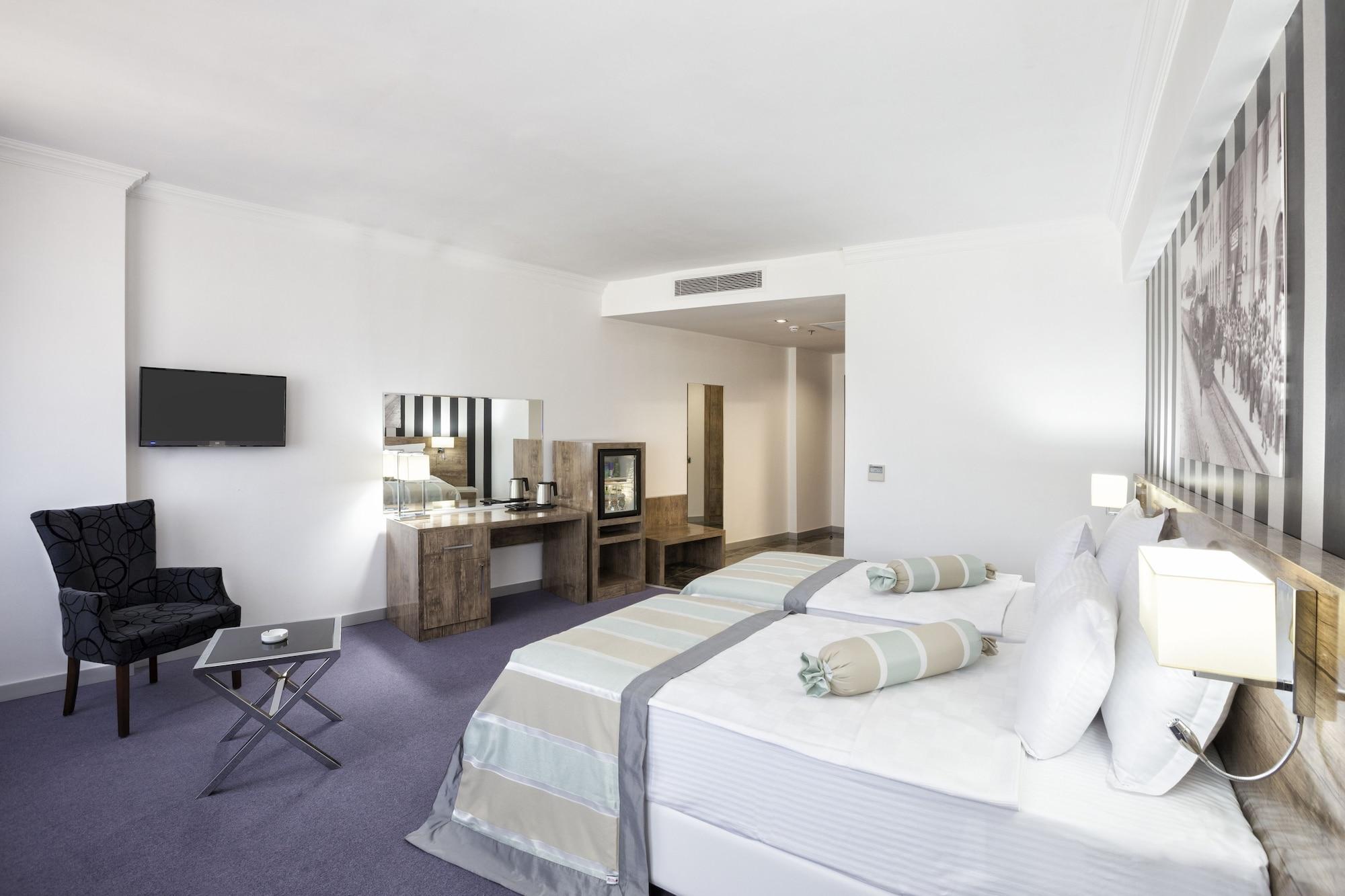 Ramada Hotel By Wyndham Edirne Eksteriør billede